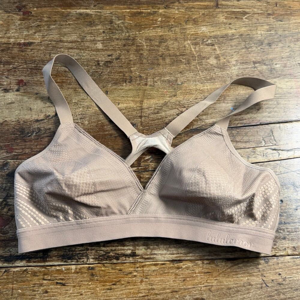 Lululemon Awake to Lace bra size 34B